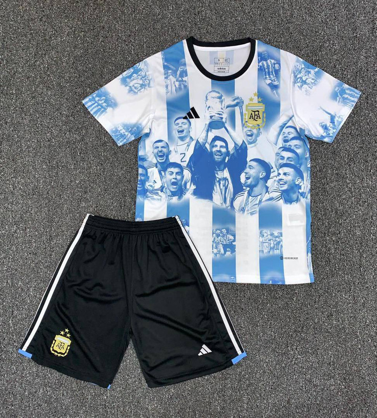 لباس فوتبال