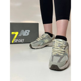 کفش نیوبالانس ۵۳۰