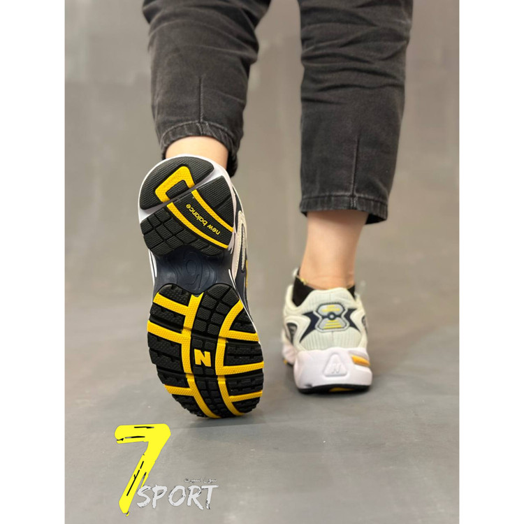 کفش نیوبالانس