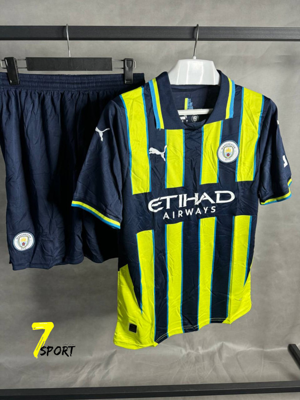 لباس فوتبال