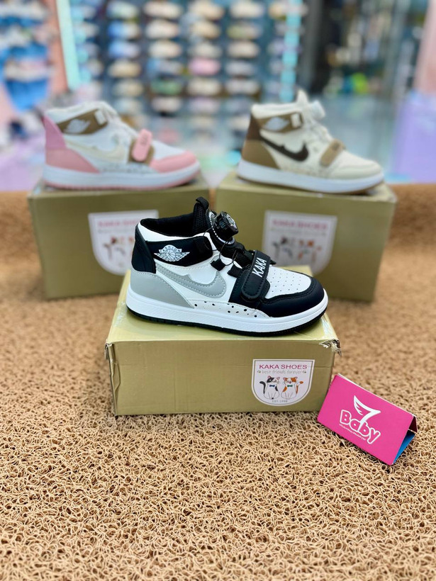 نیم بوت بچگانه