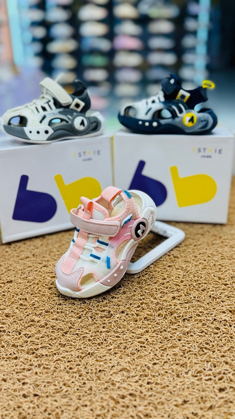 صندل نقلی بچگانه