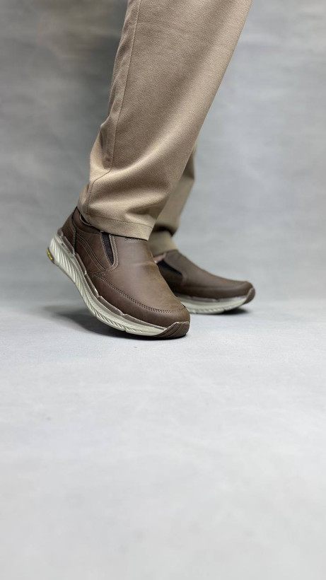 کفش مردانه اسکیچرز