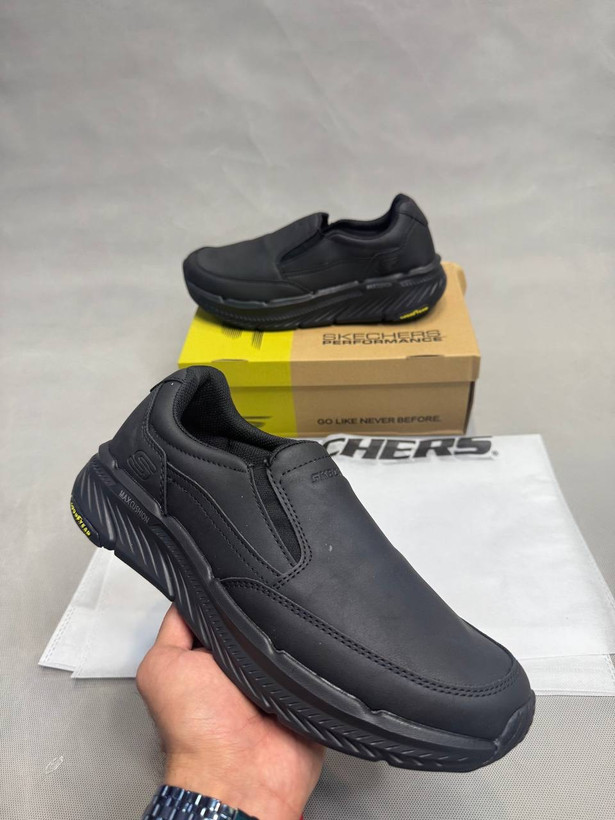 کفش مردانه اسکیچرز