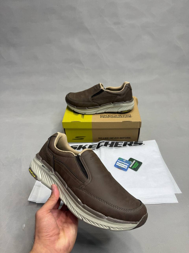 کفش مردانه اسکیچرز