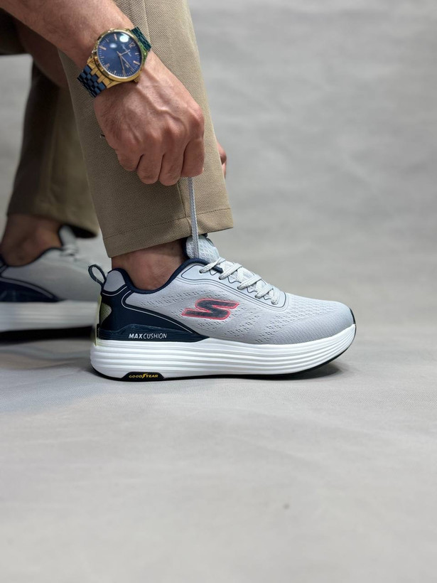 کفش مردانه اسکیچرز