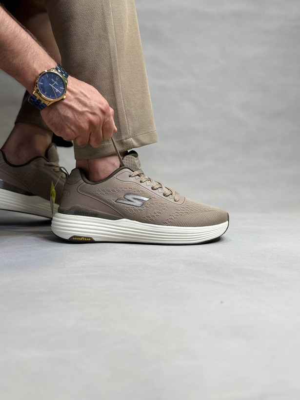 کفش مردانه اسکیچرز