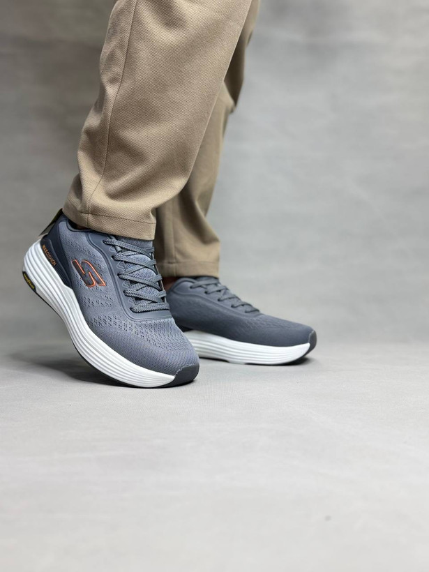 کفش مردانه اسکیچرز