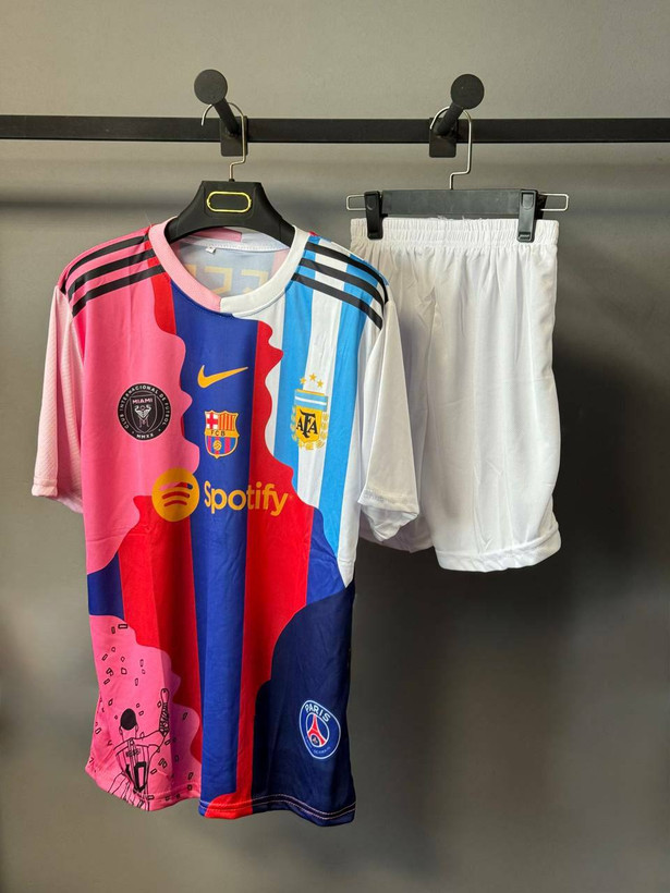 لباس فوتبال