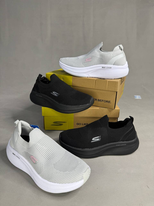 کفش اسکیچرز جورابی زنانه