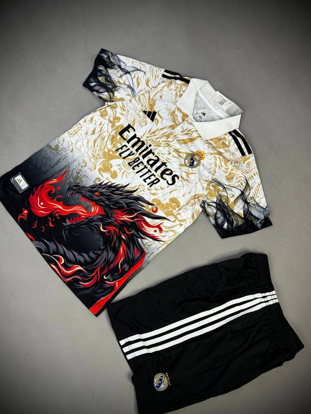 لباس فوتبال دراگون رئال مادرید