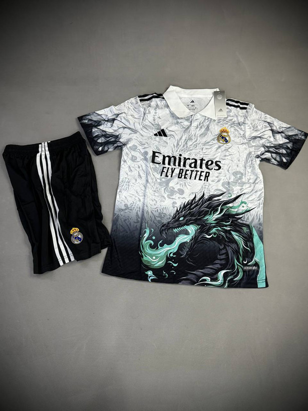 لباس فوتبال دراگون رئال مادرید