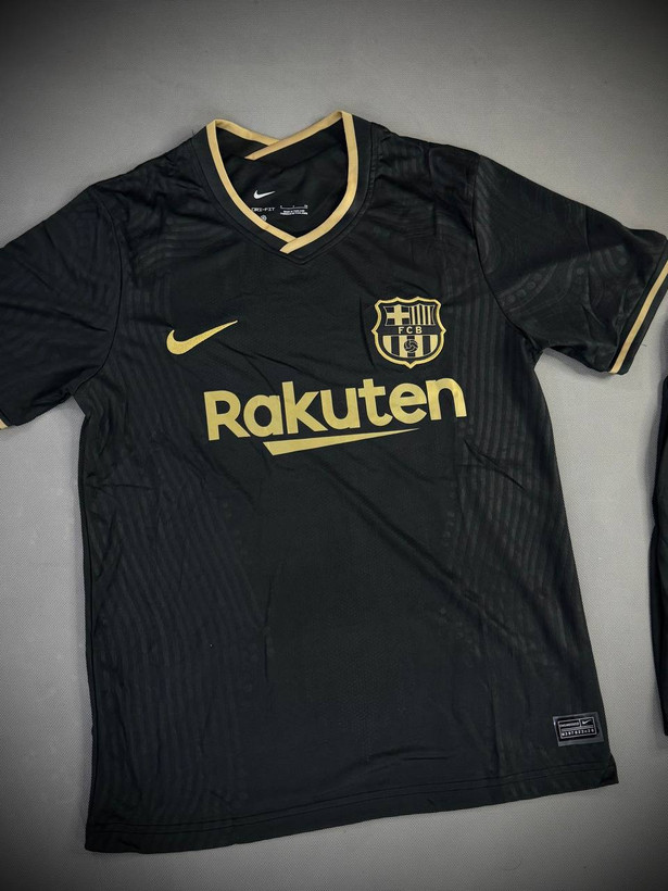 لباس اول بارسلونا 2026| کیت خانگی Barcelona