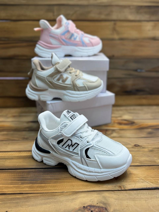 کفش بچگانه نیوبالانس 530