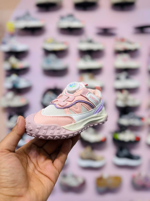 کفش بچگانه کاکاشوز