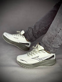 خرید کفش رانینگ Mizuno
