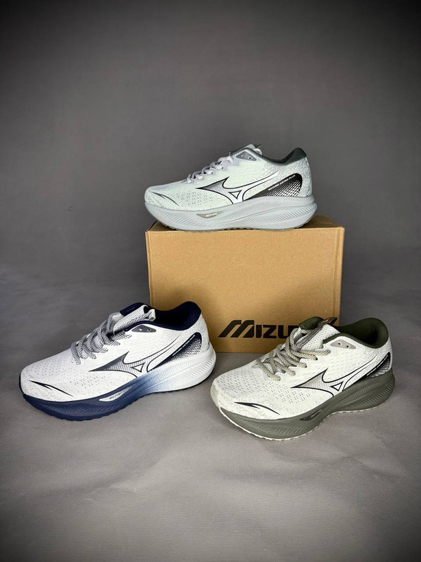 خرید کفش رانینگ Mizuno