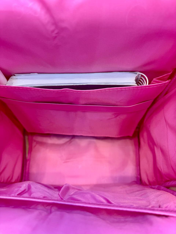 کوله پشتی وارداتی باکسی با طرح سه بعدی بازی CONTRA /رنگ صورتی