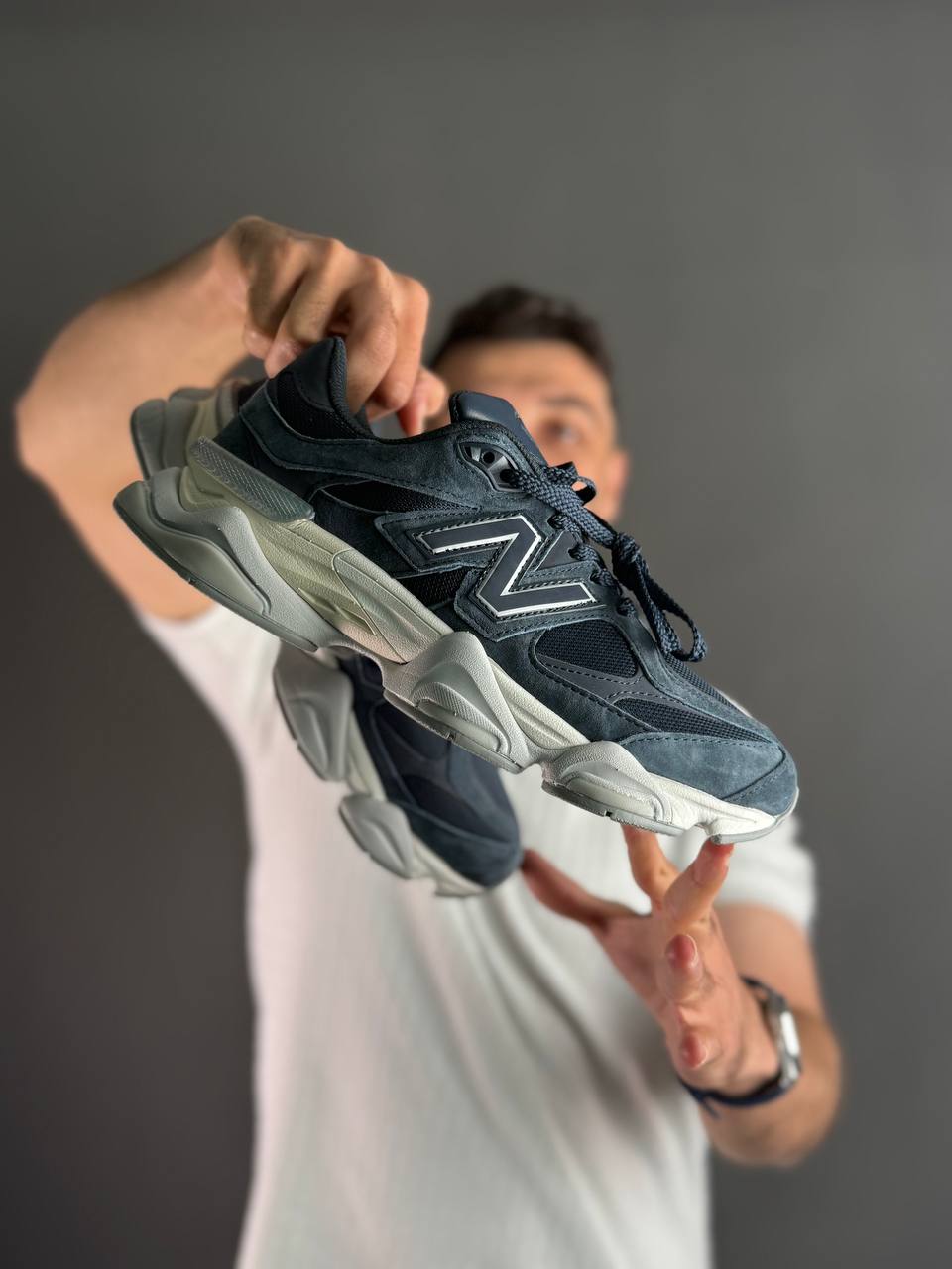 کفش مردانه نیوبالانس ۹۰۶۰