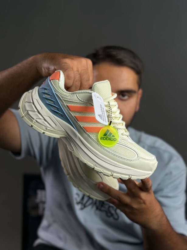 کفش آدیداس مدل Response CL