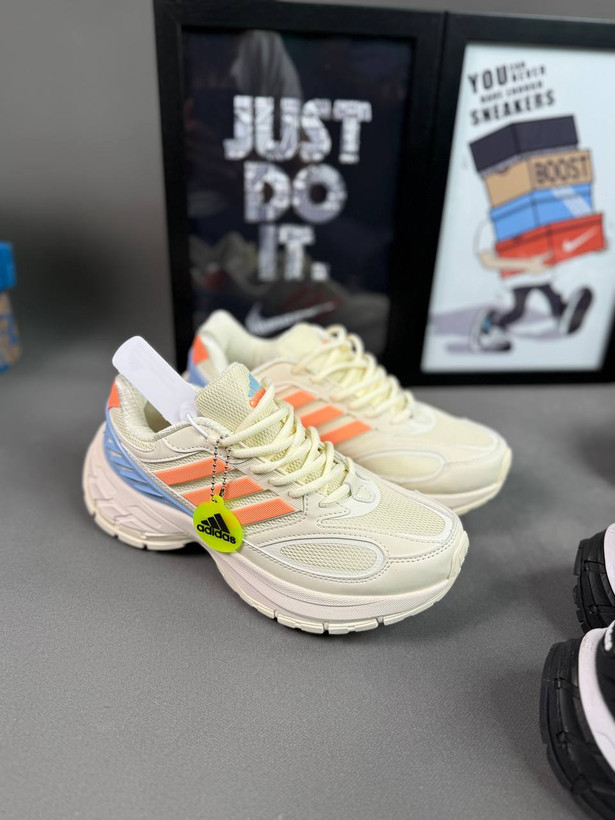 کفش آدیداس مدل Response CL