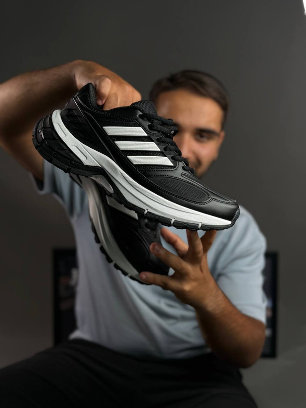 کفش آدیداس مدل Response CL