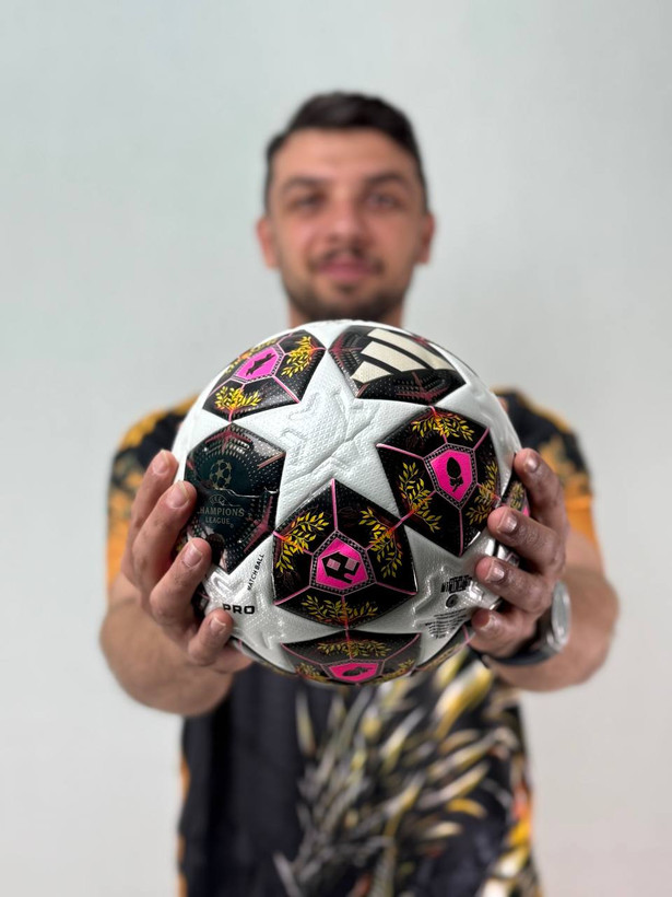 توپ تنبل | سایز ۴ | مخصوص چمن مصنوعی و فوتسال