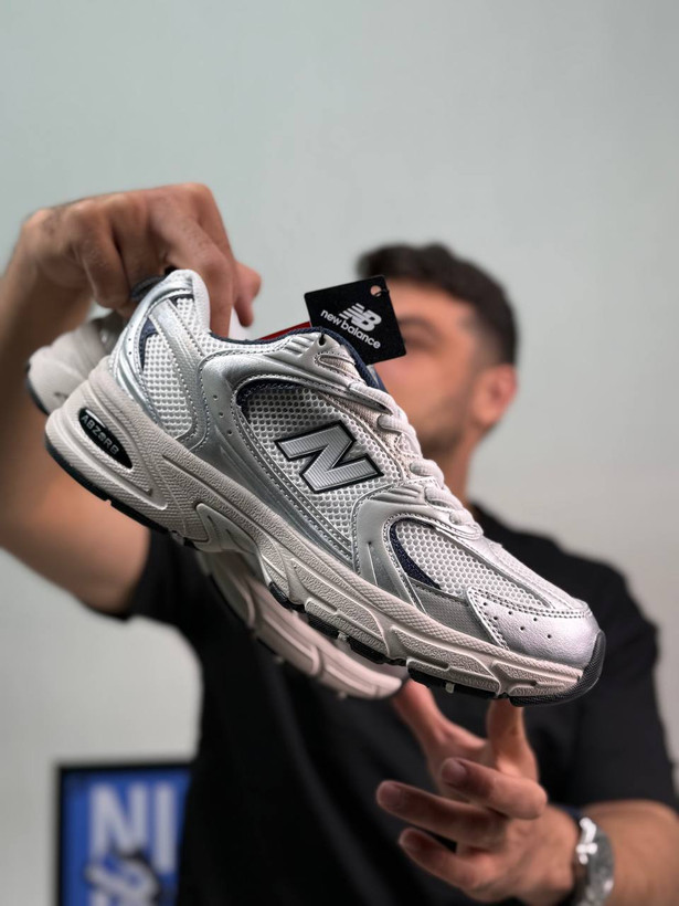 کفش نیوبالانس ۵۳۰