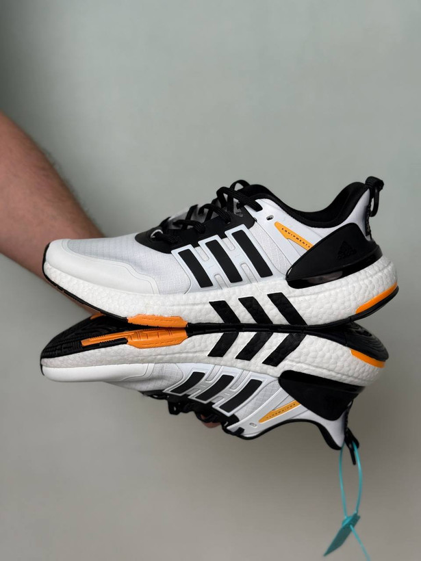 کفش مردانه آدیداس