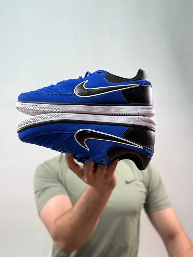 کفش دو منظوره (چمن مصنوعی و سالن)نایک گتوgato |مدل Nike Lunar Gato II | ساخت ویتنام | سایزبندی 40 تا 45