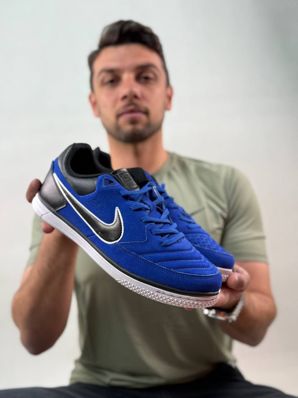 کفش دو منظوره (چمن مصنوعی و سالن)نایک گتوgato |مدل Nike Lunar Gato II | ساخت ویتنام | سایزبندی 40 تا 45