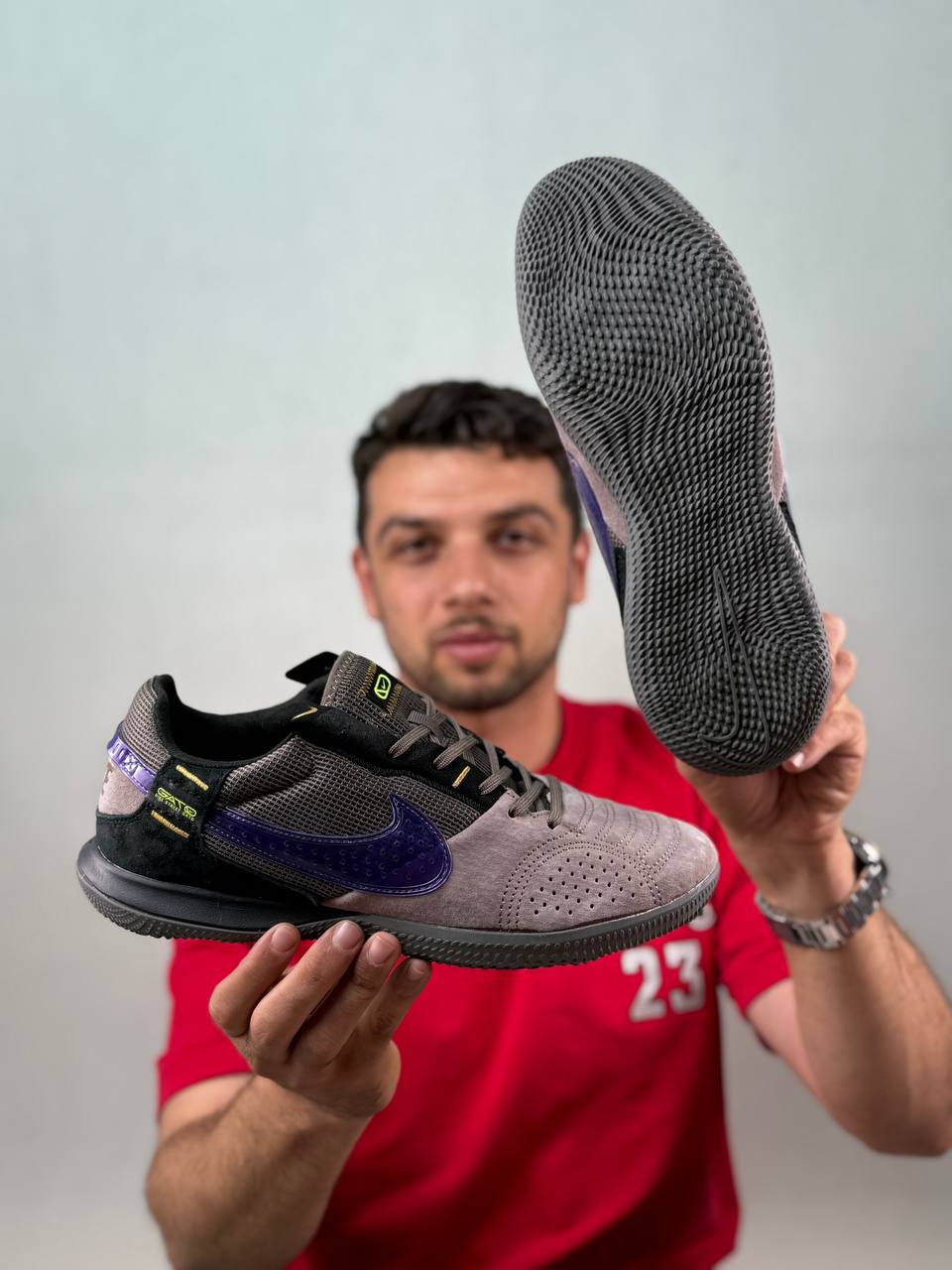کفش سالنی و چمن مصنوعی نایکی استریت گتو |مدل  Nike React Gato  | ساخت ویتنام | سایزبندی 40 تا 45