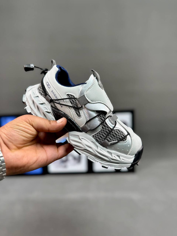 کفش بچگانه وارداتی