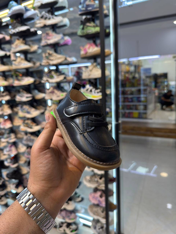 کفش بچگانه وارداتی