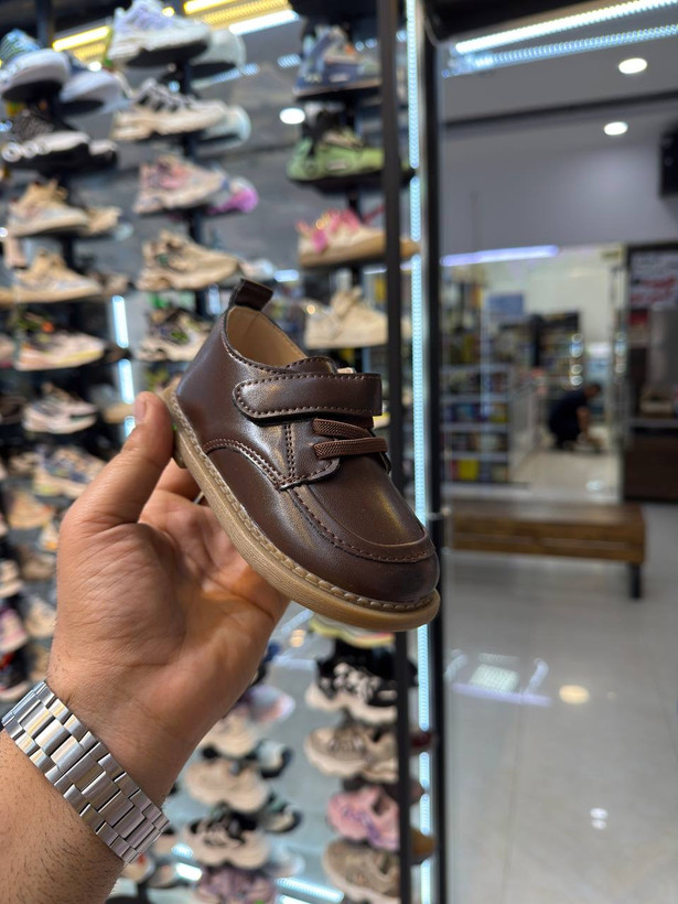 کفش بچگانه وارداتی