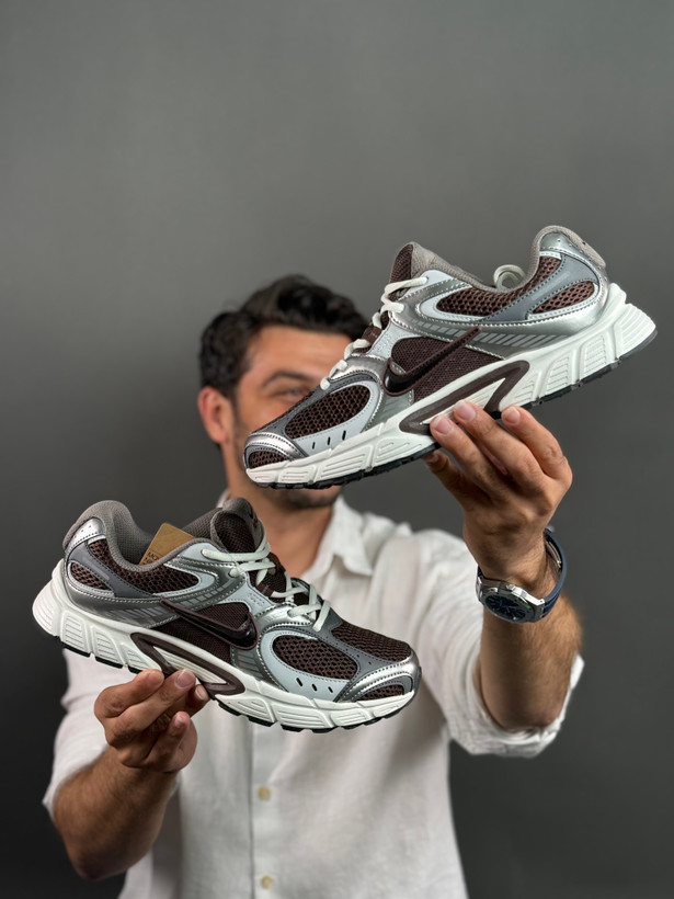 نایک V5K رانینگ مناسب روز مره و استایل